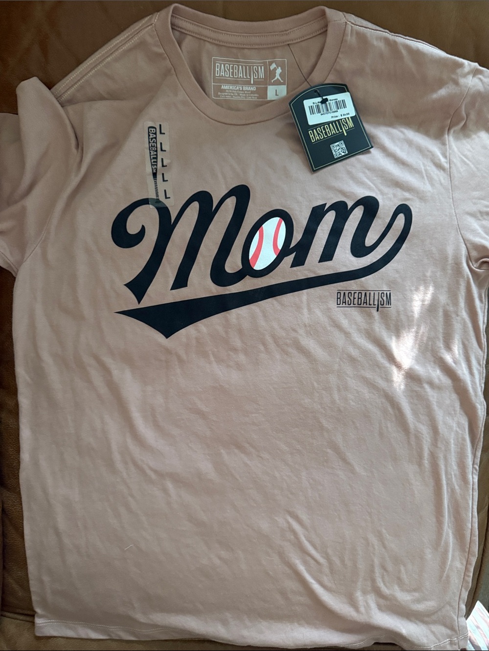 Baseballism Mom" Graphic Tee - Light Pink Size large
